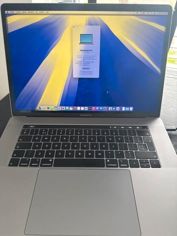 MacBook Pro 15-inch 2018 - i7, 16GB, 512GB ZGAN beschikbaar voor biedingen