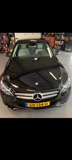 Mercedes-Benz C-Klasse C350 e Plug-in Hybrid 279pk 7G-TRONIC, Auto's, Mercedes-Benz, Automaat, Achterwielaandrijving, Zwart, 75 €/maand