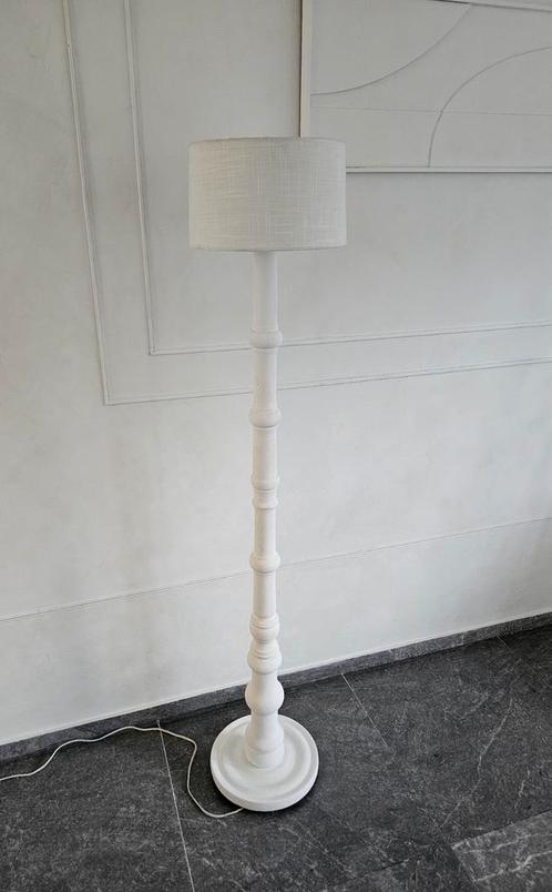 Vloerlamp hout, Huis en Inrichting, Lampen | Vloerlampen, Ophalen