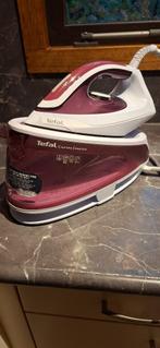 Tefal stoomstrijkijzer., Witgoed en Apparatuur, Strijkijzers en Strijkplanken, Ophalen, Zo goed als nieuw, Strijkijzer met snoer