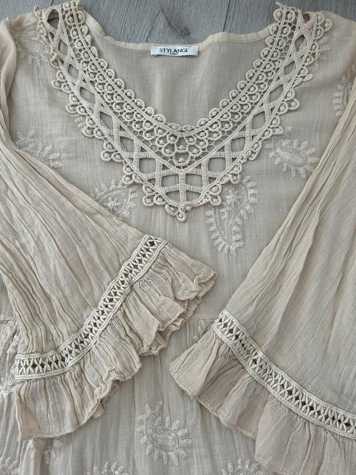 Beige boho blouse met pailletten NIEUW, Kleding | Dames, Blouses en Tunieken, Nieuw, Maat 38/40 (M), Beige, Ophalen of Verzenden