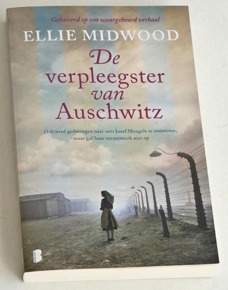 Ellie Midwood:  De verpleegster van Auschwitz, Boeken, Romans, Zo goed als nieuw, Amerika, Ophalen of Verzenden