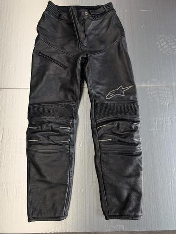 Alpine stars leren motor broek Maat 42  beschikbaar voor biedingen
