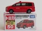 Tomica nr50 Mitsubishi Delica D:5 brandweer 1/65 3inch tomy, Ophalen of Verzenden, Nieuw, Auto