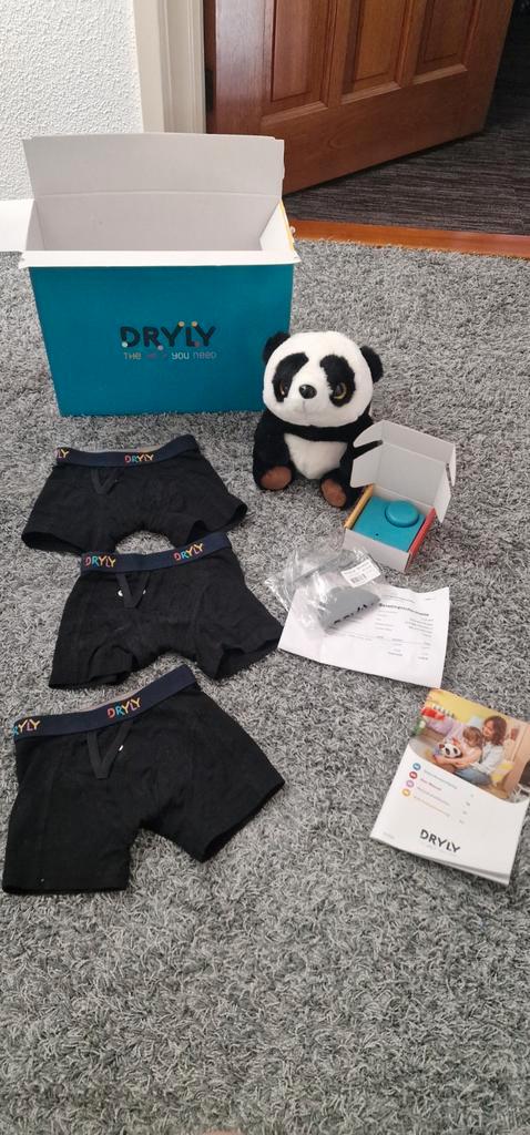 Dryly plaswekker + 3 boxershorts 110-116 - met bon, Kinderen en Baby's, Overige Kinderen en Baby's, Zo goed als nieuw, Ophalen of Verzenden