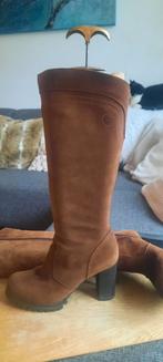 Camel bruin, suède lange laarzen (geheel leder) - maat 37, Ophalen of Verzenden, Zo goed als nieuw, Bruin, Hoge laarzen