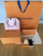 Louis Vuitton Alma BB met aankoopbewijs!, Ophalen of Verzenden, Zo goed als nieuw, Bruin, Handtas