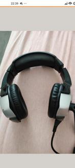 Gaming headset voor €5 moet snel weg, Okinuma, Gebruikt, Ophalen of Verzenden, Over-ear