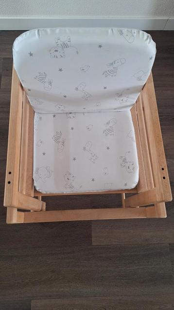 Meegroeistoel Hout met Stoelverkleiner beschikbaar voor biedingen