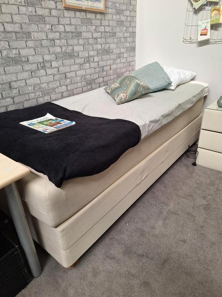 Boxspring, stof ,nachtkastje WD-028 nr 177, Huis en Inrichting, Slaapkamer | Slaapbanken, Zo goed als nieuw, 90 cm, 210 cm, Tweepersoons