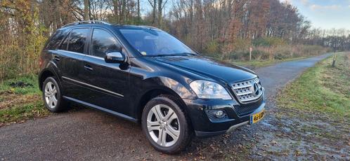 Mercedes-Benz M-Klasse 3.5 Ml350 4MATIC AUT7 2009 Zwart, Auto's, Mercedes-Benz, Particulier, M-Klasse, 4x4, ABS, Achteruitrijcamera