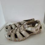 Skechers sandalen dames 38 outdoor instappers beige, Kleding | Dames, Schoenen, Skechers, Beige, Zo goed als nieuw, Sandalen of Muiltjes