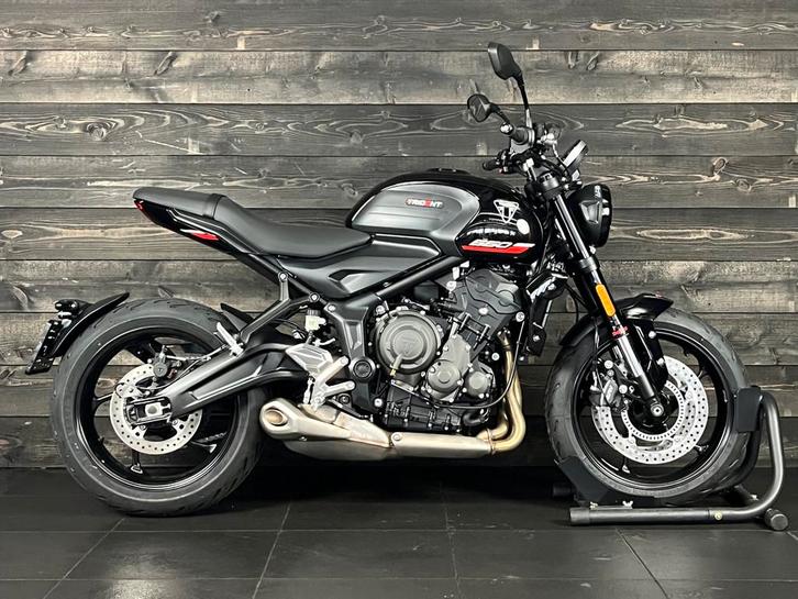 Triumph TRIDENT 660 MY 2025 JET BLACK (bj 2025), Motoren, Motoren | Triumph, Bedrijf, Naked bike, meer dan 35 kW
