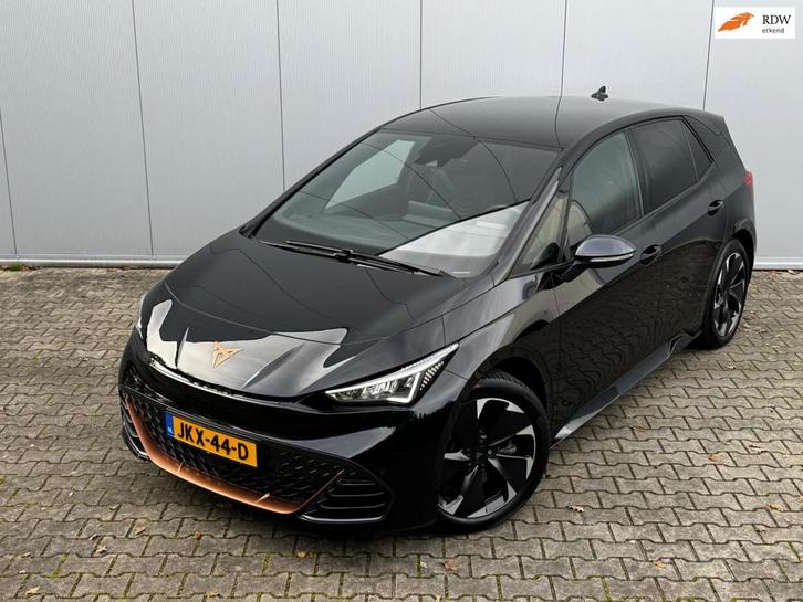 Cupra Born PERFORMANCE 82KWH CAMERA ADAPTIVE CRUISE, Auto's, Cupra, Bedrijf, Te koop, Born, 360° camera, ABS, Achteruitrijcamera