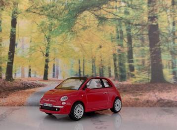 1:43 Fiat 500 C; 2-door cabriolet open 2009; Mondo Motors  beschikbaar voor biedingen