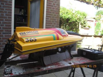 seadagger gele jelle funboot beschikbaar voor biedingen