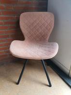 Stijlvolle roze stoel met zwart metalen poten, Ophalen, Overige kleuren, Zo goed als nieuw, Metaal