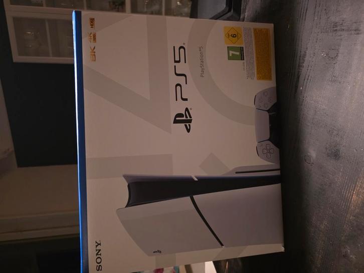 PlayStation 5 Slim Disc Edition – 1 TB – Compleet pakket met, Spelcomputers en Games, Games | Sony PlayStation 5, Zo goed als nieuw