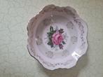 Vintage romantisch schaaltje van porselein, Antiek en Kunst, Curiosa en Brocante, Ophalen of Verzenden