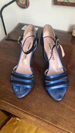 Prachtige blauwe dansschoenen, Tango, Kleding | Dames, Schoenen, Ophalen of Verzenden, Zo goed als nieuw, Blauw