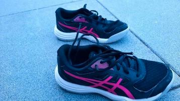 Asics gymschoen, maat 33,5 beschikbaar voor biedingen
