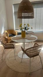 Tafelset met 3 stoelen, mag ook afzonderlijk van elkaar weg, Huis en Inrichting, Ophalen, Minder dan 4 stoelen