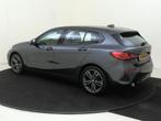 BMW 1-serie 118i Executive Edition | Navigatie / LM Velgen /, Auto's, BMW, Stof, Gebruikt, Origineel Nederlands, Bedrijf