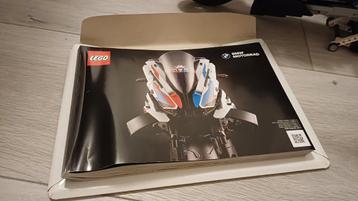 LEGO Technic BMW M 1000 RR beschikbaar voor biedingen