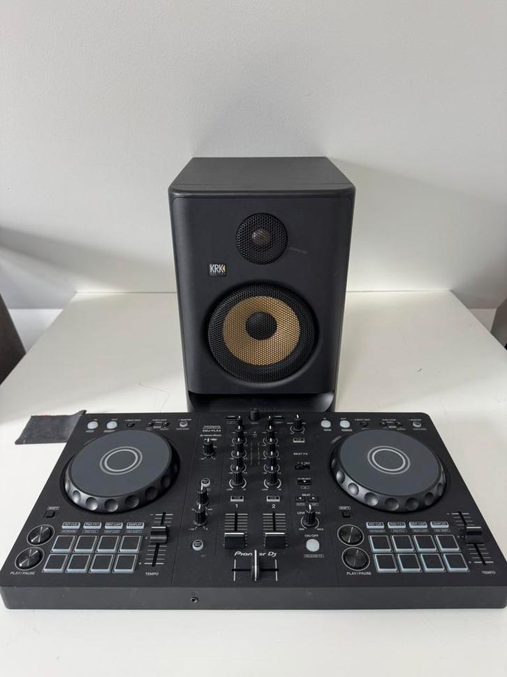 Pioneer dj ddj flx-4 (evt als set te koop met krk rp7 g5), Muziek en Instrumenten, Dj-sets en Draaitafels, Zo goed als nieuw, Pioneer