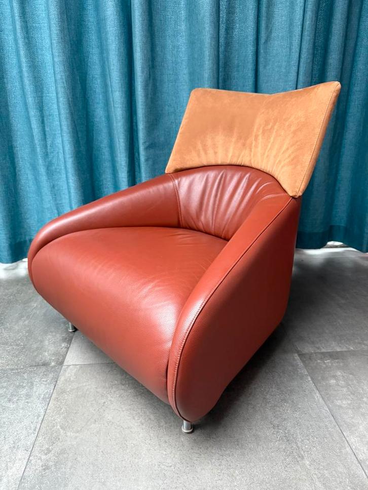 Leolux Solymi fauteuil bruin leer alcantare i.g.st., Huis en Inrichting, Fauteuils, Zo goed als nieuw, Leer, 50 tot 75 cm, 75 tot 100 cm