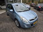 Hyundai I20 1.2i DynamicVersion | NIEUWE APK | AIRCO | 12MND, Auto's, Gebruikt, 4 cilinders, Blauw, Origineel Nederlands