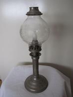 Kaarsenhouder met bol glas., Antiek en Kunst, Antiek | Kandelaars, Ophalen, Koper of Brons