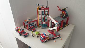 Lego brandweer karzerne 60110 compleet beschikbaar voor biedingen