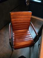 Prachtige eetkamerstoelen 125.00 per stuk, Huis en Inrichting, Stoelen, Ophalen of Verzenden, Zo goed als nieuw, Bruin