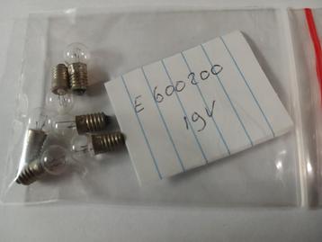 MARKLIN 19 volt lampjes E600200 beschikbaar voor biedingen