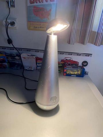 Penguin pinguin  tafel lamp jaren 1990 Vintage beschikbaar voor biedingen