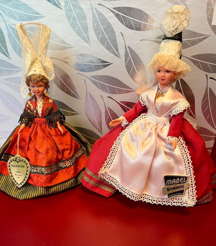 Vintage Mabel Normandie Pop en Le Minor Pop 24 en 22 cm hoog, Verzamelen, Poppen, Zo goed als nieuw, Pop, Ophalen of Verzenden