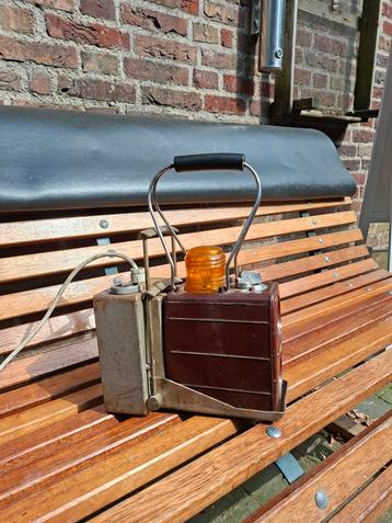 Oude spoorlamp seinlamp spoorwegen bakeliet jaren 60 lamp beschikbaar voor biedingen