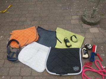 Spullen te koop beschikbaar voor biedingen