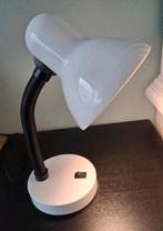 Metalen Desk Light in de kleur wit / zwart Nieuw van 18,49€, Ophalen of Verzenden, Zo goed als nieuw, Metaal, Minder dan 50 cm