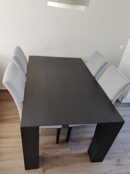 Eetkamerset met 6 stoelen - stevige tafel + 6 stoelen, Huis en Inrichting, Complete eetkamers, Gebruikt, 4 tot 6 stoelen, Ophalen