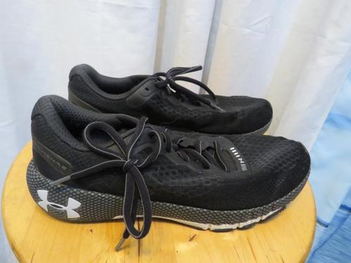 zwarte hardloopschoenen hovr machina 2 mt 45  under armour, Kleding | Heren, Schoenen, Gedragen, Sportschoenen, Zwart, Ophalen