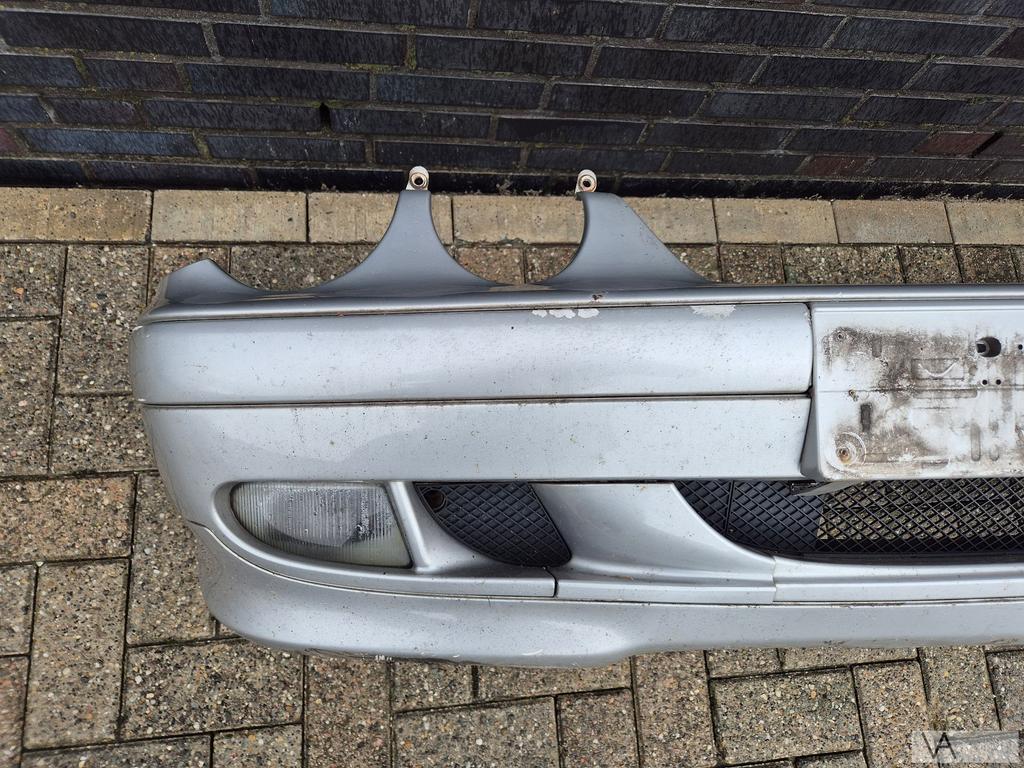 Mercedes CLK W208 1997 - 2003 voorbumper zilver facelift, Gebruikt, -, Voor, Ophalen of Verzenden
