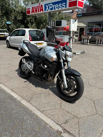 Suzuki GSR 600  *Super gaaf! beschikbaar voor biedingen