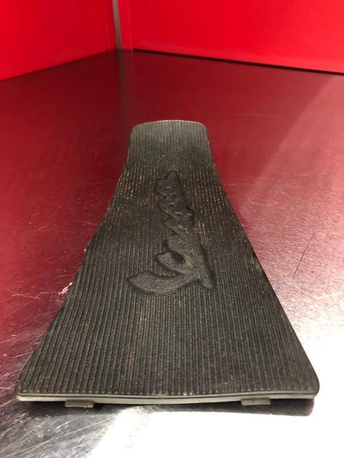 Originele Treeplank Rubbermat met logo – Vespa LX & S – 6750, Motoren, Accessoires | Overige, Zo goed als nieuw, Ophalen of Verzenden