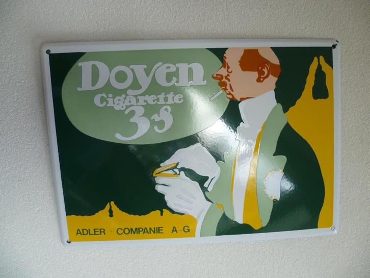 EMAILLE RECLAME BORD"DOYEN CIGARETTE"UIT JAREN 80/90, Verzamelen, Merken en Reclamevoorwerpen, Zo goed als nieuw, Reclamebord