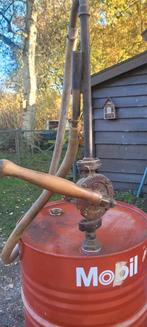 Vintage Mobil Olievat Pomp, Antiek en Kunst, Ophalen