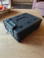 Kleine Auto Kluis met Sleutel, Ophalen of Verzenden