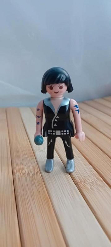 Playmobil Set 5204 - Zangeres beschikbaar voor biedingen