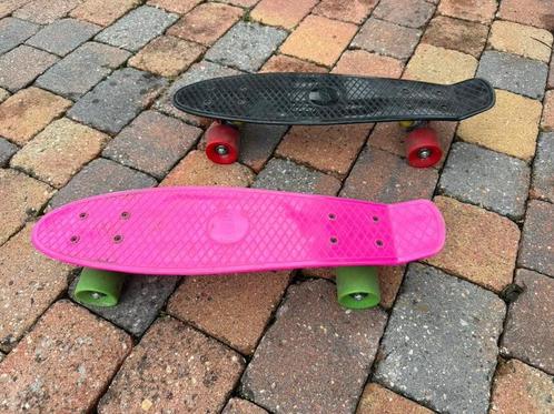 ALS NIEUW RIDD skateboards 56cm, Sport en Fitness, Skateboarden, Zo goed als nieuw, Skateboard, Ophalen of Verzenden